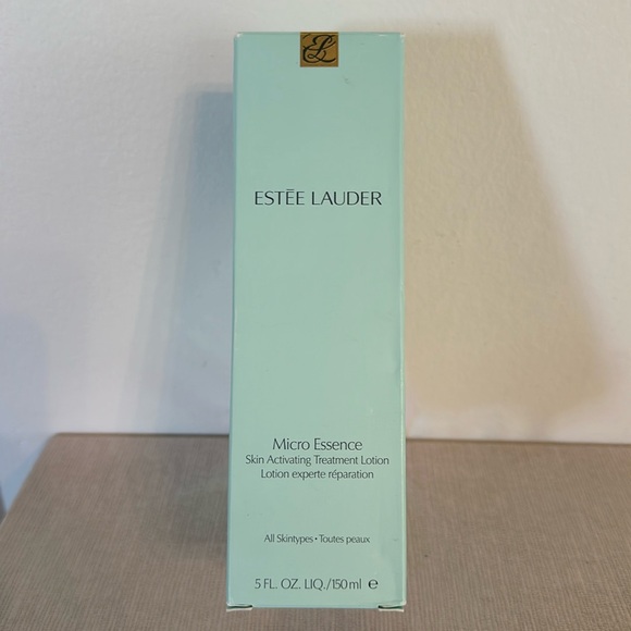 Estée Lauder Micro Essence Lotion - New in box!✨ - Picture 3 of 5